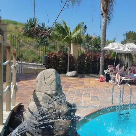 Comodo 2 Ambientes Piscina Апартаменты Лос-Реалехос